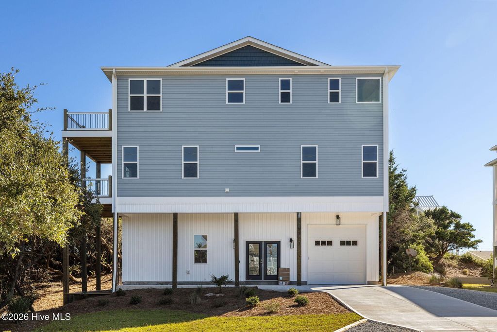 Photo of 1707 Emerald Drive, Emerald Isle, NC 28594 (MLS # 100550191)