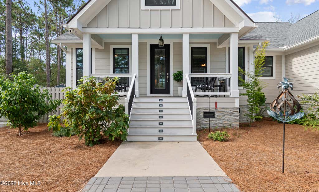 Photo of 109 Park Avenue, Southport, NC 28461 (MLS # 100598776)