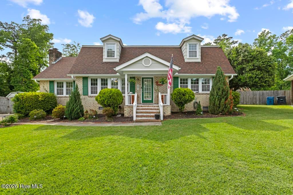 Photo of 101 King Richard Court, Jacksonville, NC 28546 (MLS # 100574886)