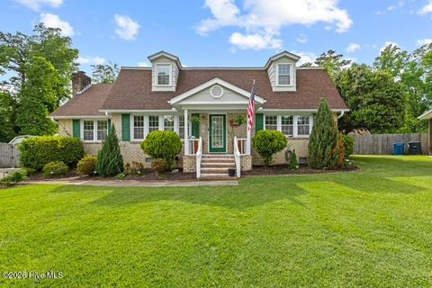 101 King Richard Court Jacksonville NC 28546