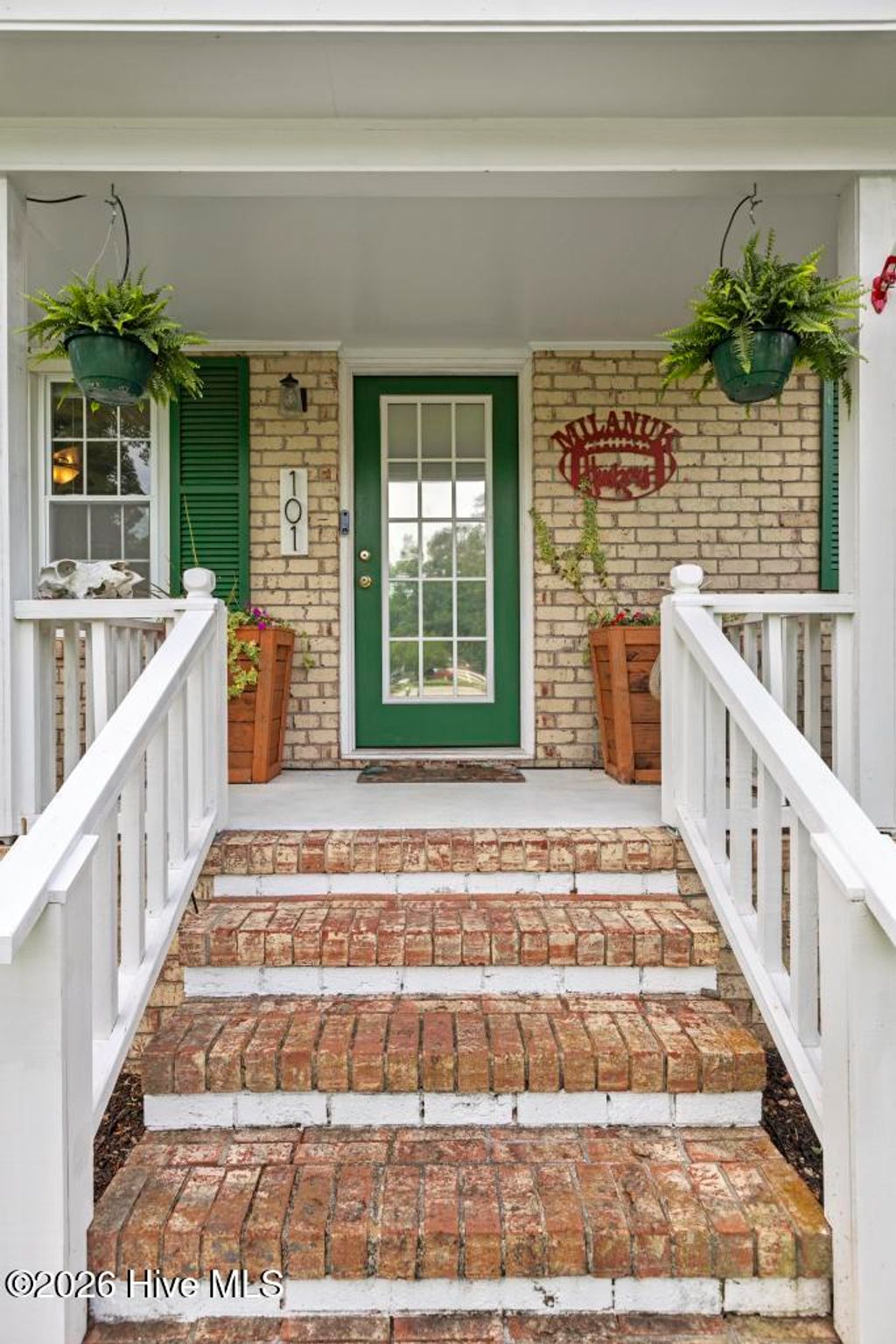 Photo of 101 King Richard Court, Jacksonville, NC 28546 (MLS # 100574886)