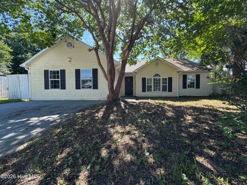 Homes For Rent - 502 Worth Drive<br/> Carteret County, Morehead City, NC 28557