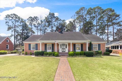 Photo of 615 W Main Street, Mount Olive, NC 28365 (MLS # 100558737)