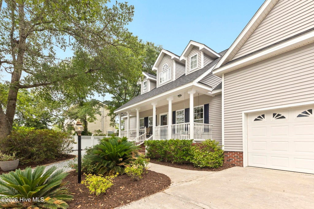 Photo of 102 SW 22nd Street, Oak Island, NC 28465 (MLS # 100580554)