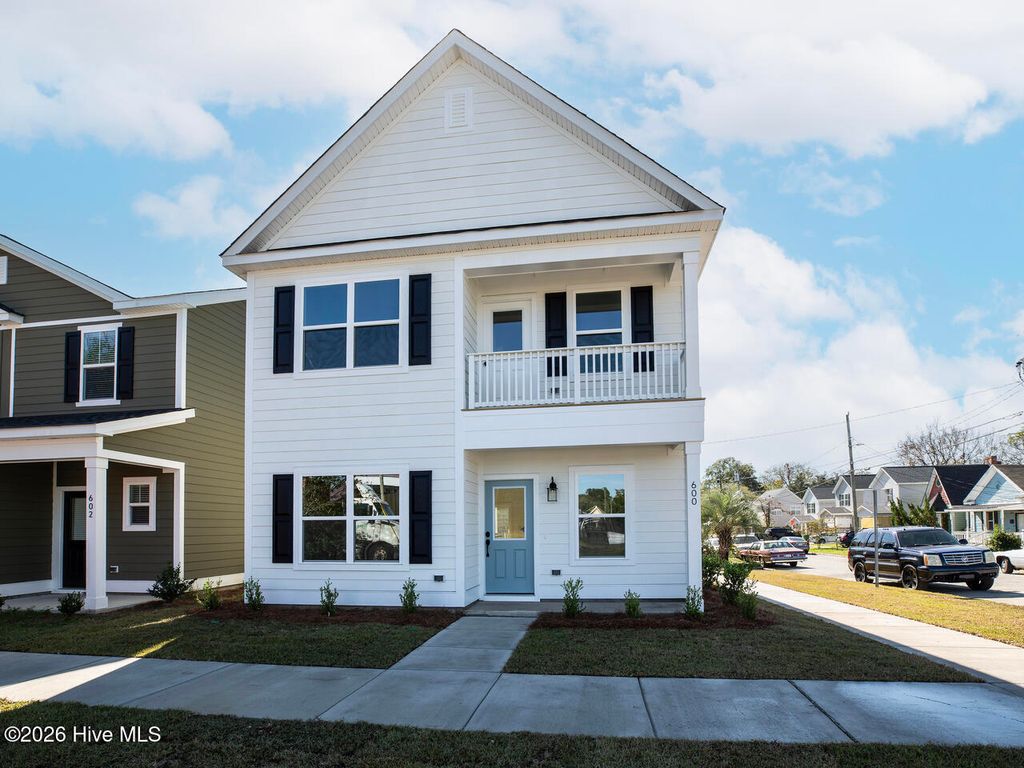 Photo of 9385 Night Harbor Drive SE, Leland, NC 28451 (MLS # 100547597)