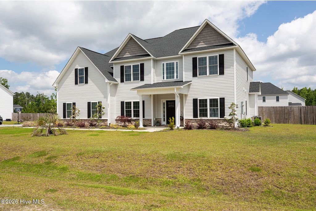 Photo of 204 W Broughton Lane, Rocky Point, NC (MLS # 100573076)