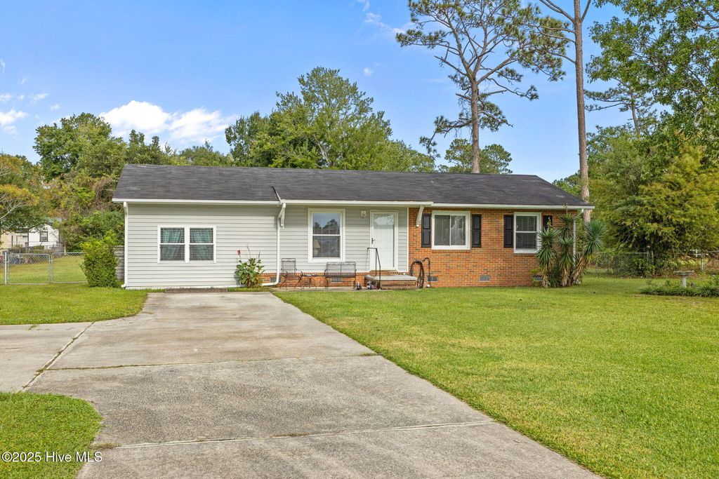 Photo of 8202 Highway 70, Newport, NC 28570 (MLS # 100533846)