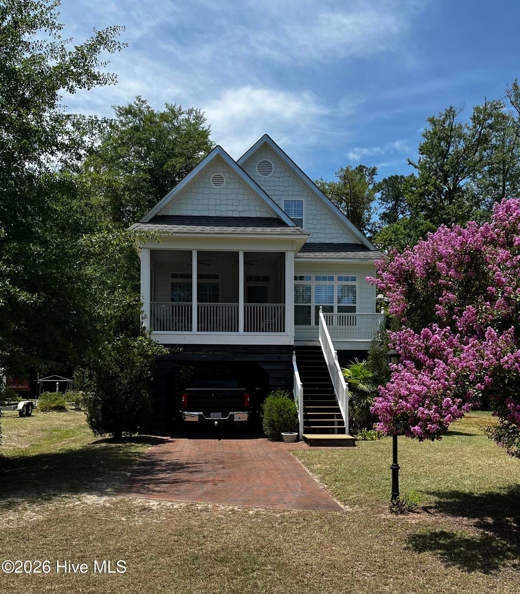 Photo of 97 Woodbury Road, Elizabethtown, NC 28337 (MLS # 100586527)