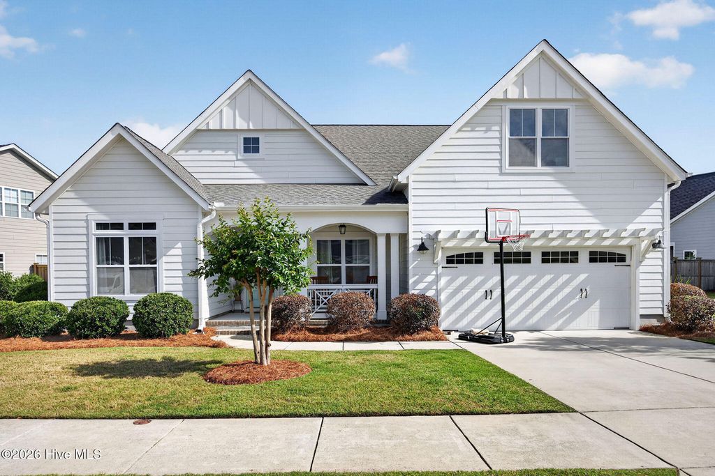Photo of 5646 Claremont Court, Wilmington, NC 28409 (MLS # 100574139)