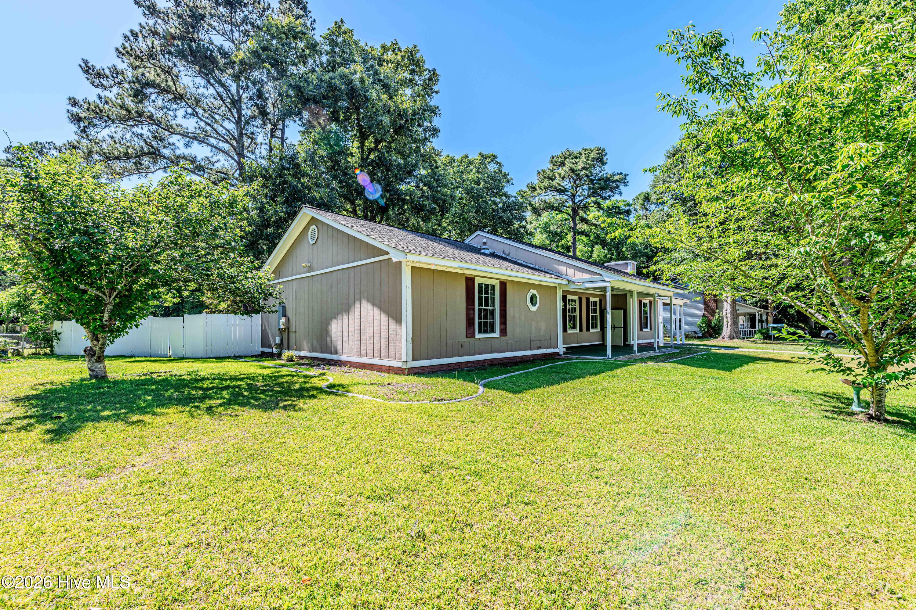 800 Mill River Road