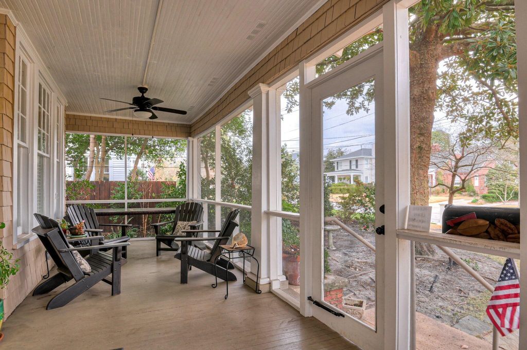 Photo of 1323 Glenn Avenue, Augusta, GA 30904 (MLS # 551540)