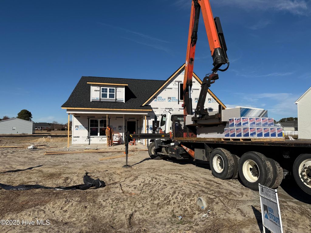 Photo of 105 Hudson Village Drive, La Grange, NC 28551 (MLS # 100545947)