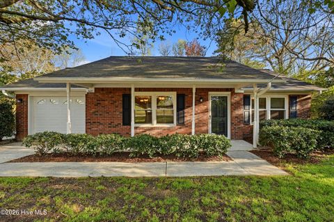 Homes For Sale - 3221 Hemlock Road<br/> Castle Hayne, NC 28429