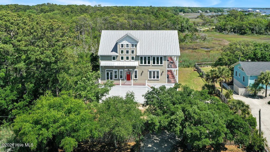 Photo of 531 E Seaview Road, Wilmington, NC 28409 (MLS # 100571945)