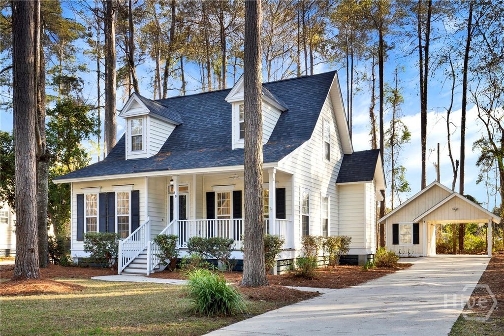 Photo of 89 Brisbon Hall Drive, Richmond Hill, GA 31324 (MLS # SA350503)