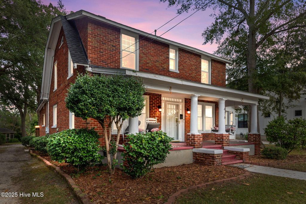 Photo of 416 N Main Street, Raeford, NC 28376 (MLS # 100534838)