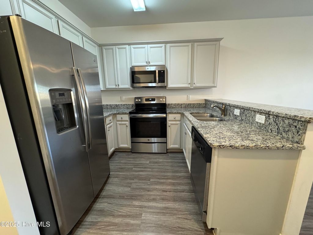 Photo of 61 Dresser Lane, Leland, NC 28451 (MLS # 100567584)