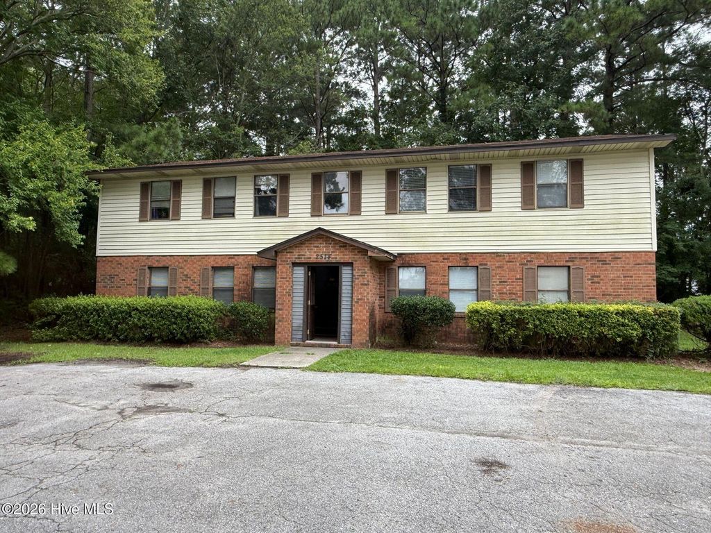 Photo of 2514 Commerce Road #B, Jacksonville, NC 28546 (MLS # 100559448)