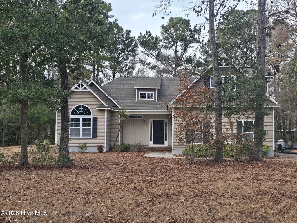 Photo of 105 Dogwood Court, Hampstead, NC 28443 (MLS # 100547360)