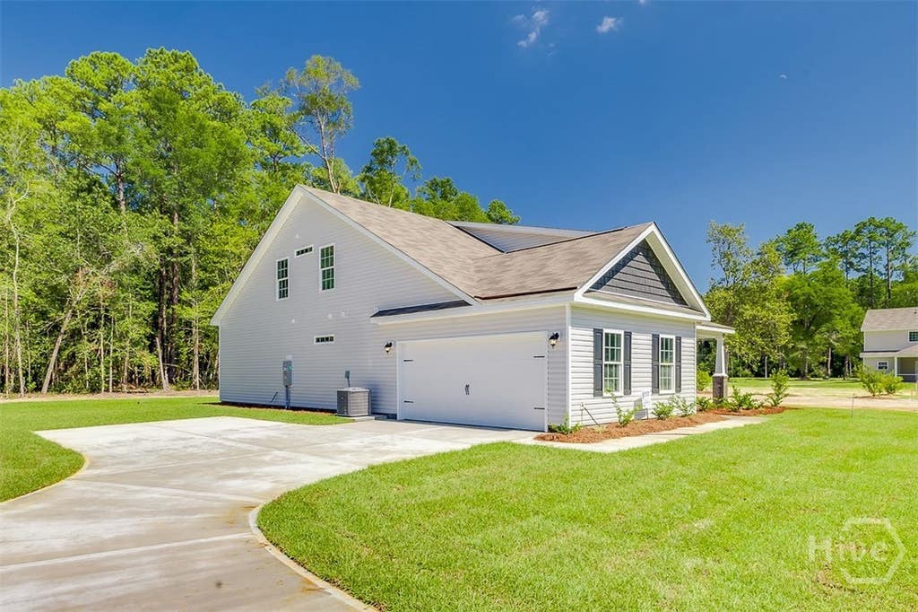 Photo of 1423 Long Bridge RD, Rincon, GA 31326 (MLS # SA363042)