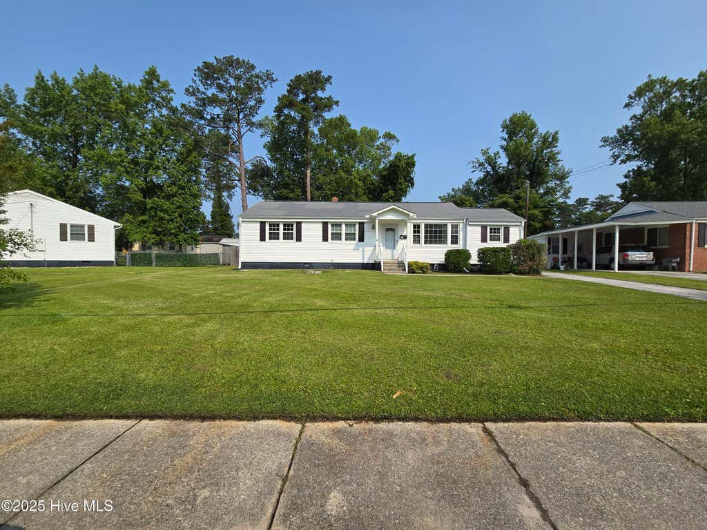 Photo of 801 Barn Street, Jacksonville, NC 28540 (MLS # 100599069)