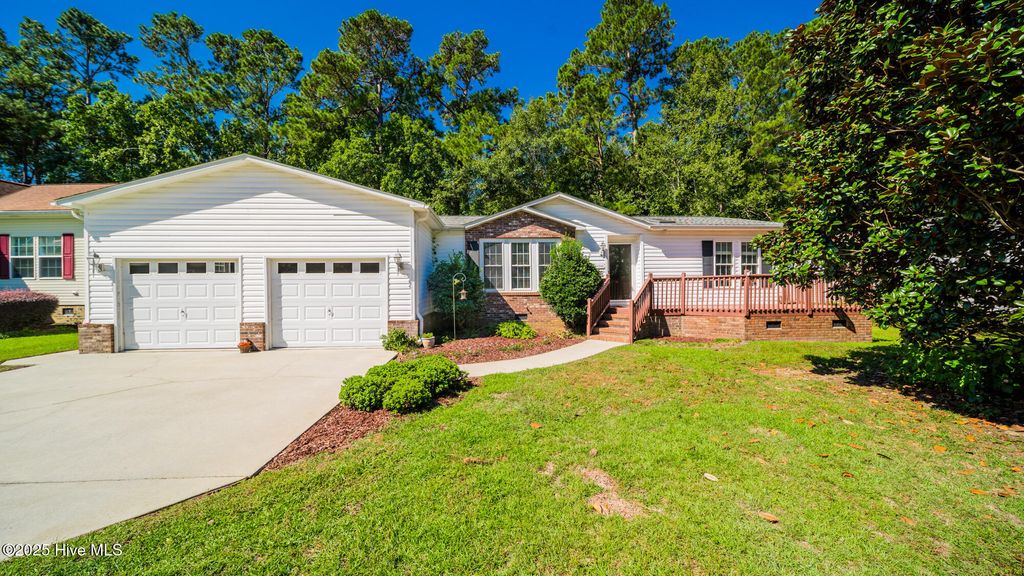 Photo of 978 Palmer Drive, Calabash, NC 28467 (MLS # 100530895)