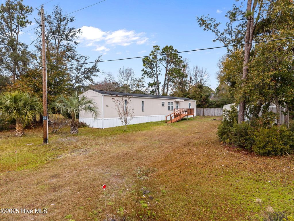 Photo of 4568 Cedar Street SE, Southport, NC 28461 (MLS # 100543944)