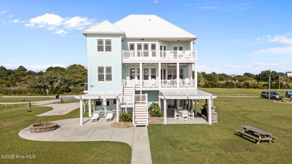 Photo of 389 Live Oak Road, Newport, NC 28570 (MLS # 100534547)