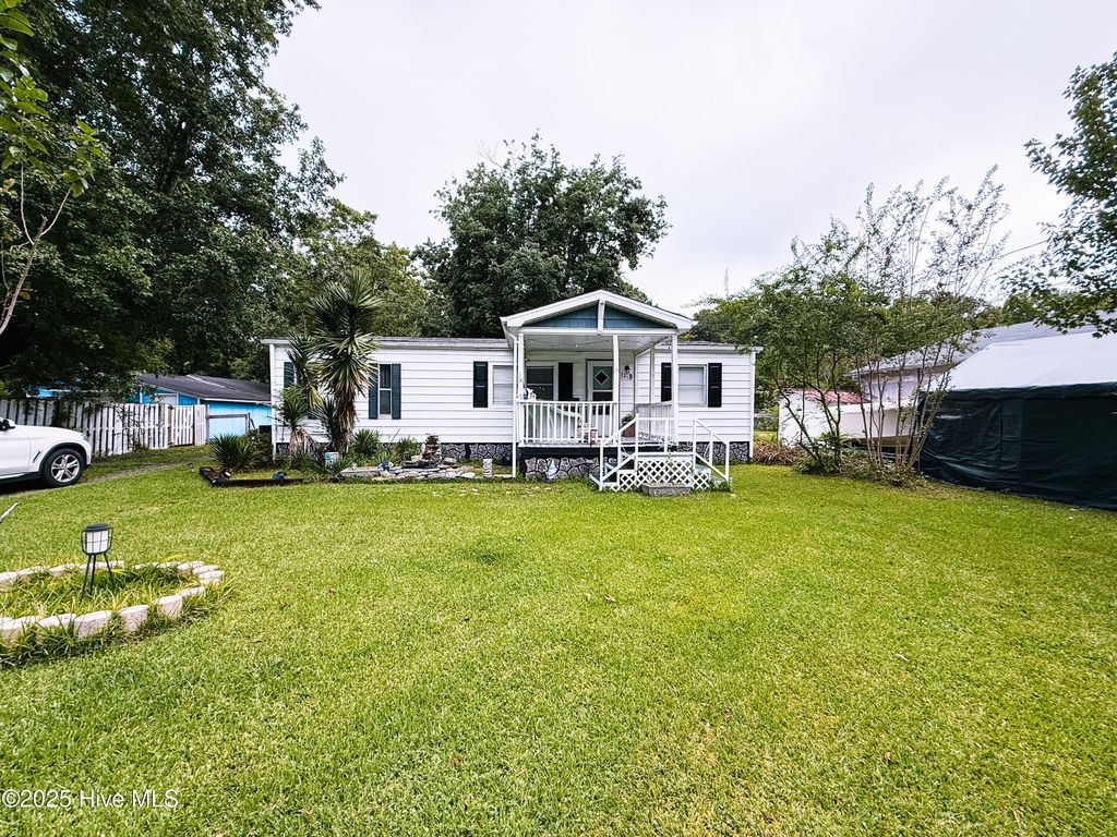 Photo of 121 Glendale Drive #Unit B, Wilmington, NC 28401 (MLS # 100532434)