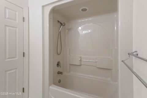 Tiny photo for 4472 Croomsbridge Road, Burgaw, NC 28425 (MLS # 100545679)