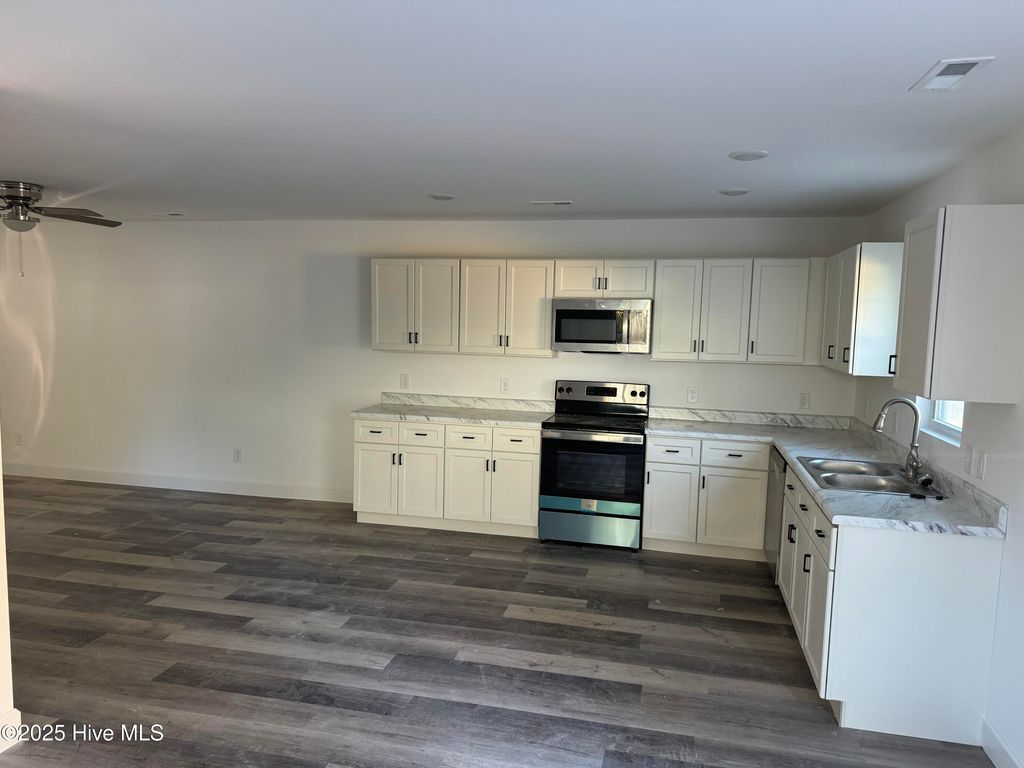 Photo of 273 S Kerr Avenue, Wilmington, NC 28403 (MLS # 100546666)