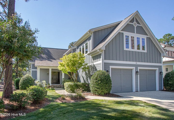 12 Fortrose Circle FRONT