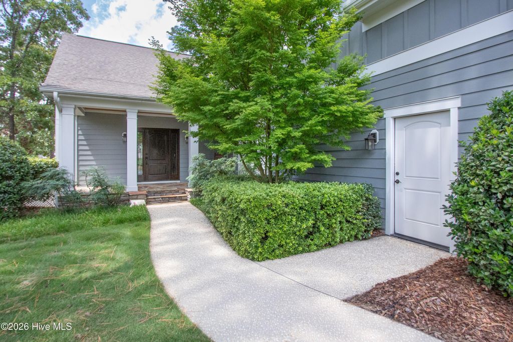 Photo of 12 Fortrose Circle, Pinehurst, NC 28374 (MLS # 100592190)