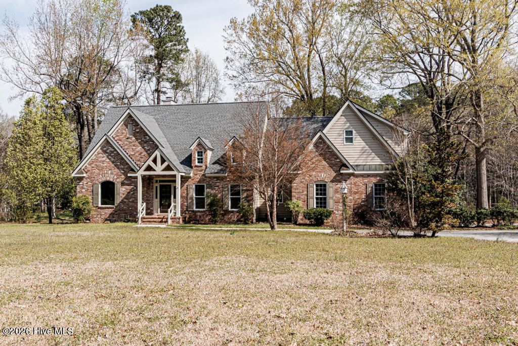 Photo of 5422 Lochmere Bay Drive, Rocky Mount, NC 27803 (MLS # 100561851)