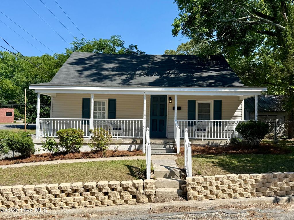Photo of 101 Cherry Street, Williamston, NC 27892 (MLS # 100575931)
