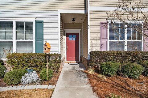 Townhouse For Sale - 44 Winter Lake Circle Cir<br/> Chatham County, Savannah, GA 31407