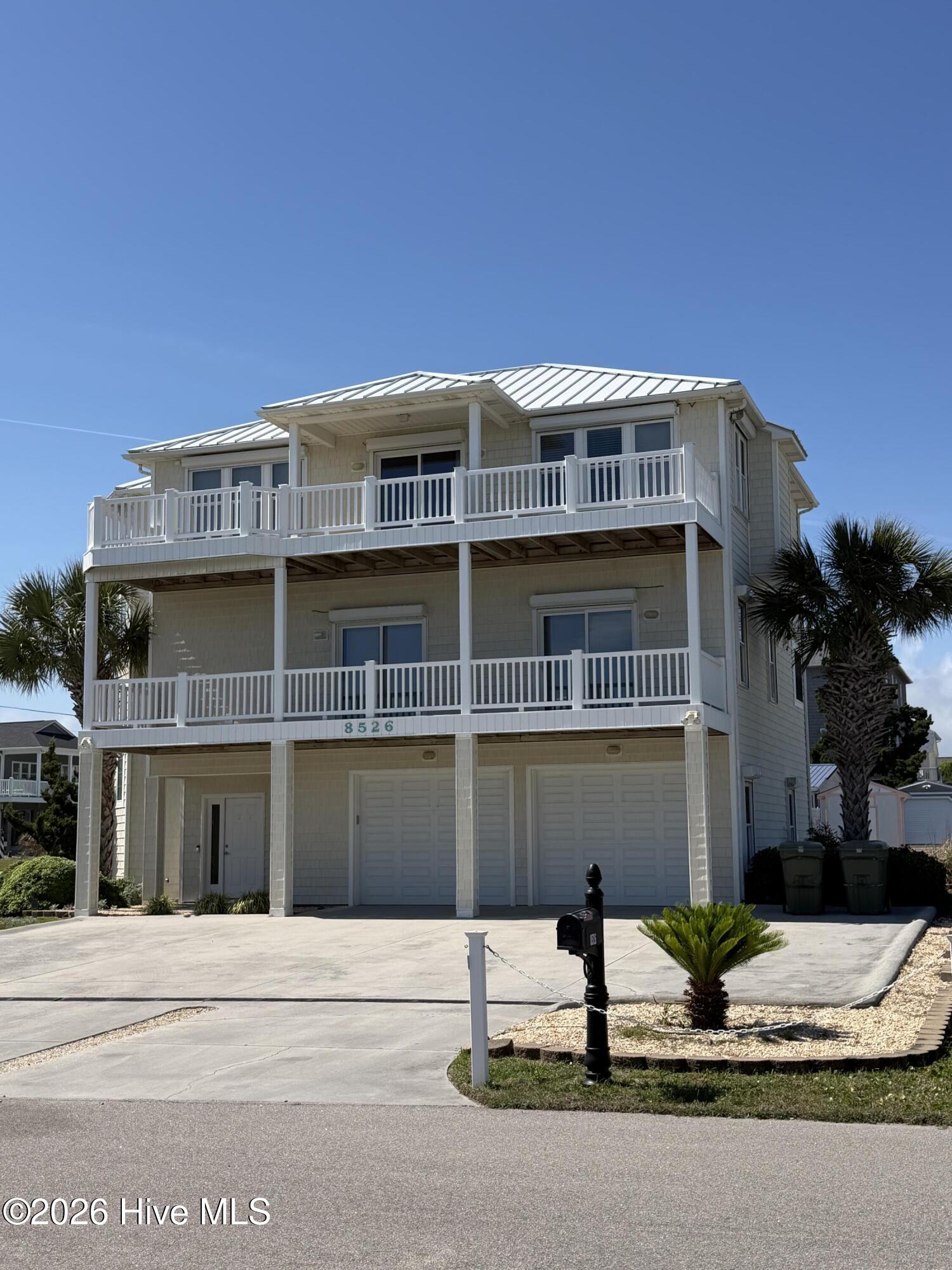 8526 Ocean View Drive