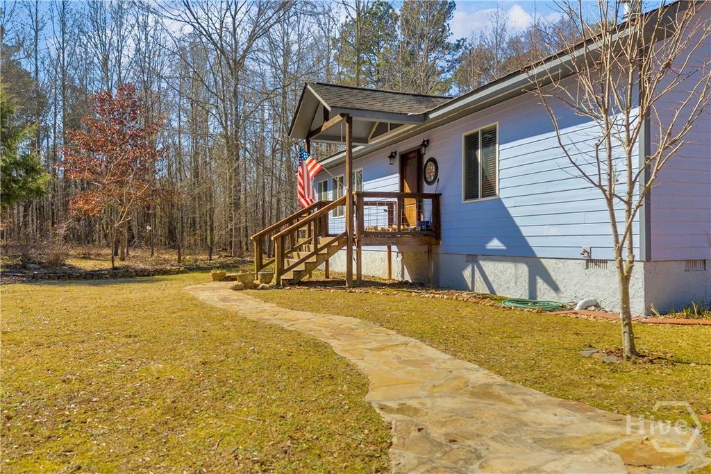 Photo of 1079 Hardeman Farm Road, Carnesville, GA 30521 (MLS # CL348836)