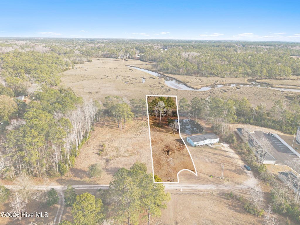 Photo of 272 Edgewater Drive SW, Shallotte, NC 28470 (MLS # 100552068)