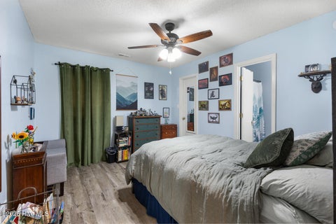 Tiny photo for 408 Somerset Cove, Jacksonville, NC 28546 (MLS # 100606359)