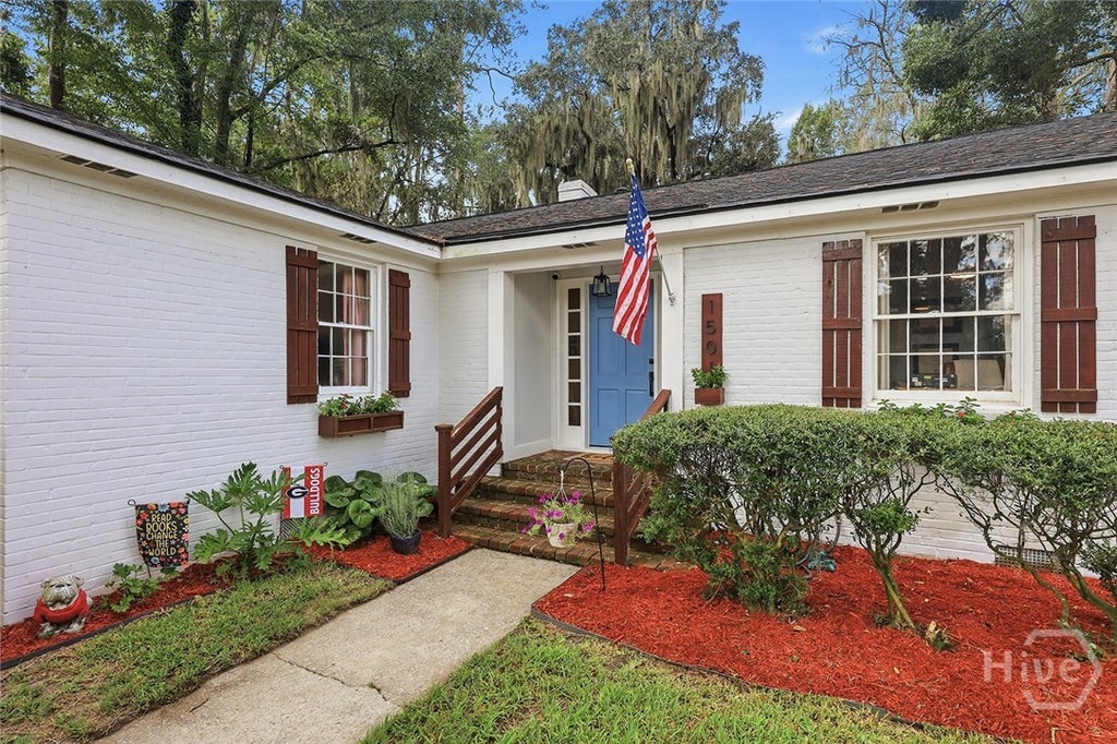 Photo of 1501 E 55th Street, Savannah, GA 31404 (MLS # SA364224)