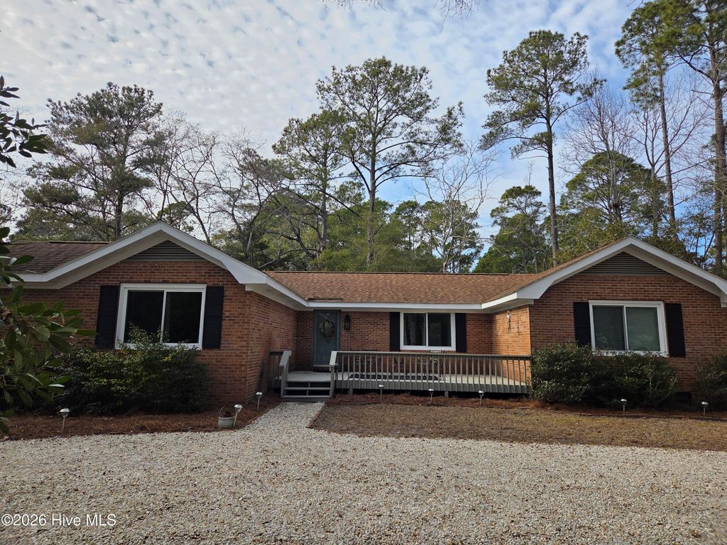 Photo of 1 Golfview Court, Calabash, NC 28467 (MLS # 100551158)