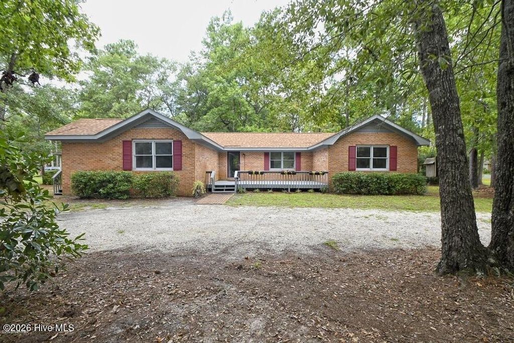 Photo of 1 Golfview Court, Calabash, NC 28467 (MLS # 100551158)