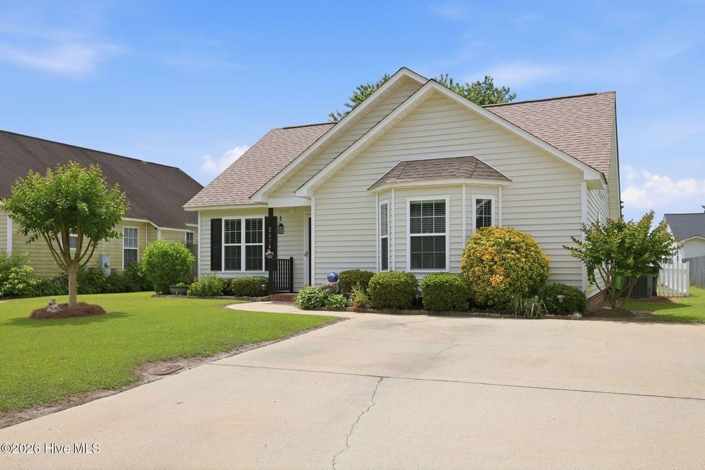 Photo of 2674 Garland Road, Winterville, NC 28590 (MLS # 100574179)
