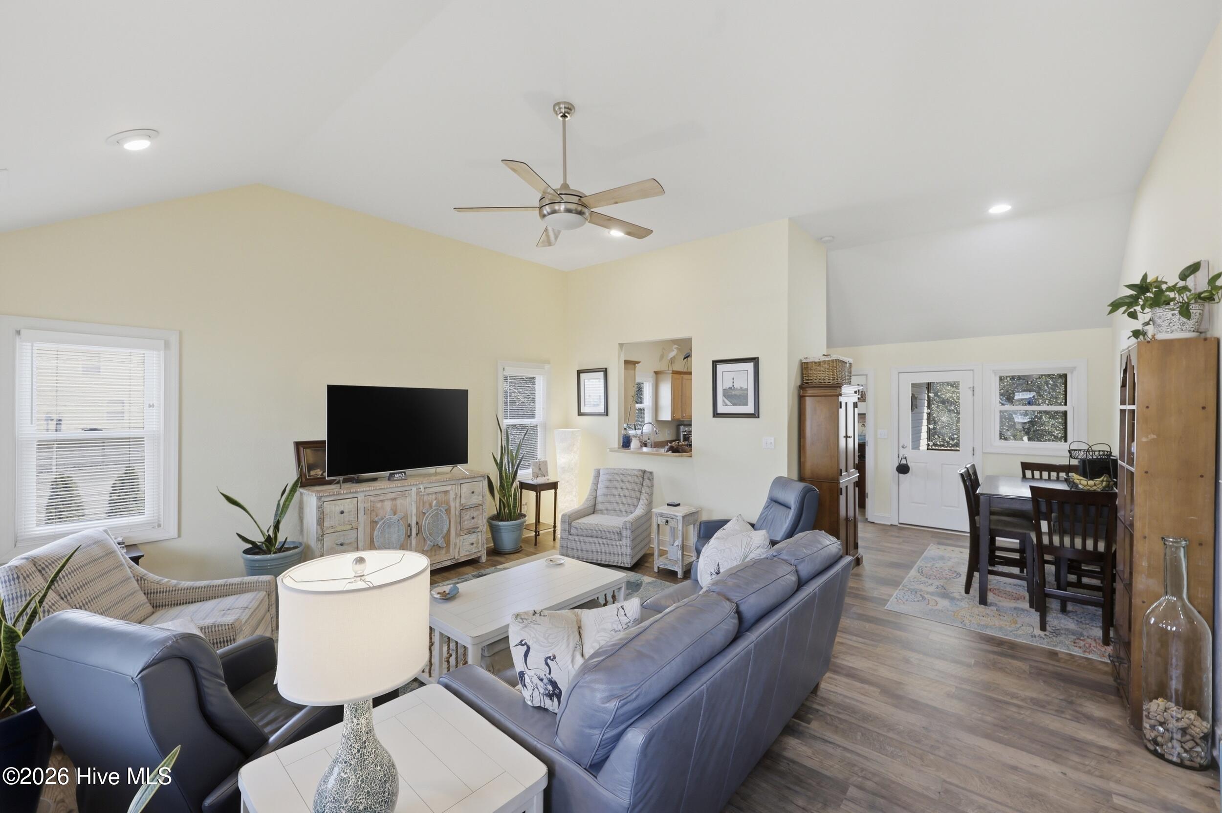 103 Captain Hobbs Court