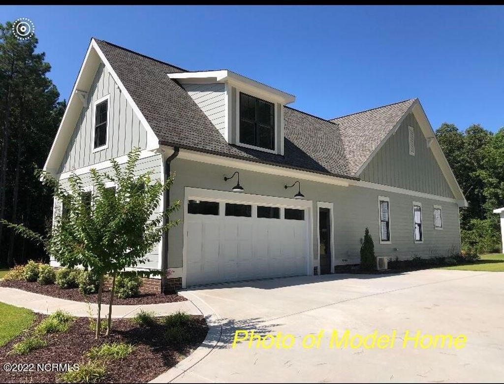 Photo of 779 Breezewood Drive SE, Bolivia, NC 28422 (MLS # 100506270)