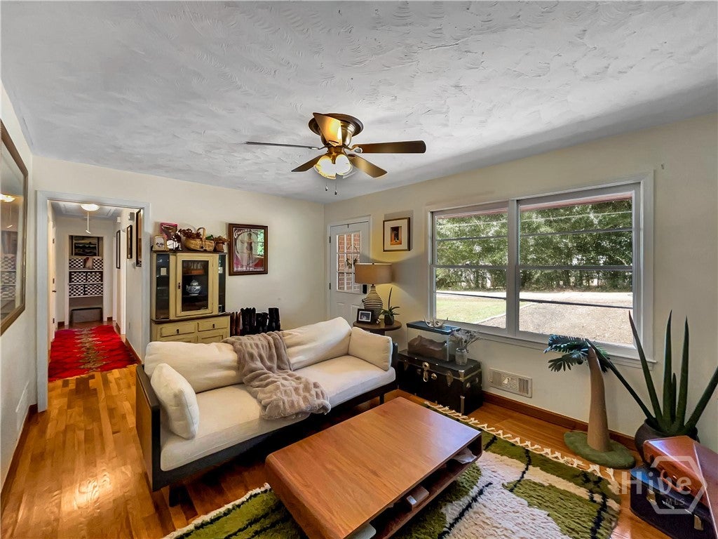 172 Glendale