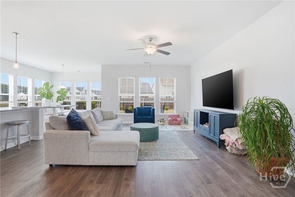 Photo of 16 Ashmont Street, Savannah, GA 31407 (MLS # SA354523)