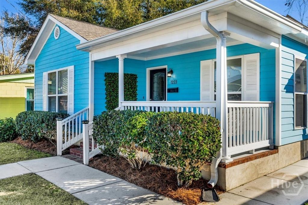 Photo of 1223 E Waldburg Street, Savannah, GA 31404 (MLS # SA348780)