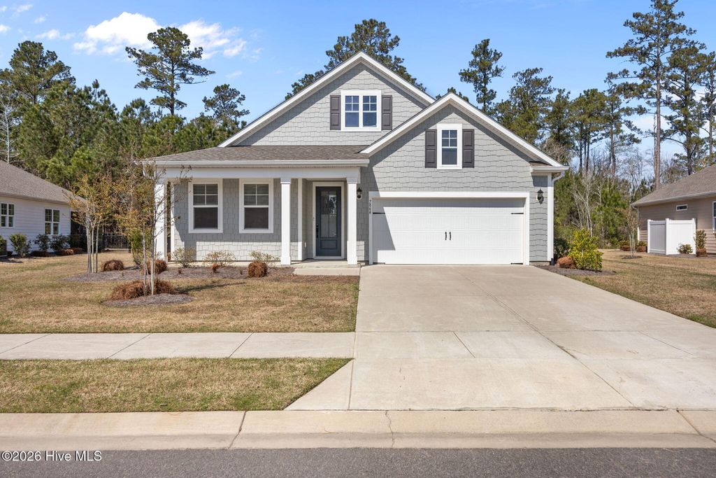 Photo of 7864 Harrier Circle, Leland, NC 28451 (MLS # 100563130)